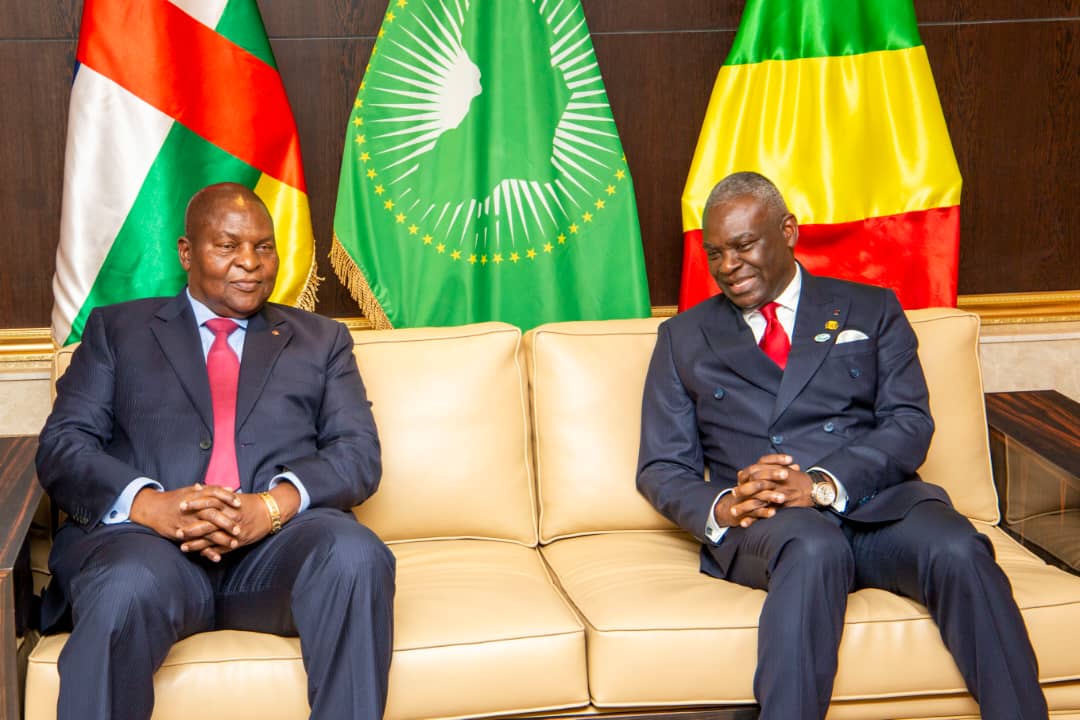 t, le Premier Ministre, Chef du Gouvernement Anatole Collinet MAKOSSO a accueilli, S.E.M Faustin-Archange Touadéra, Président de la République Centrafricaine