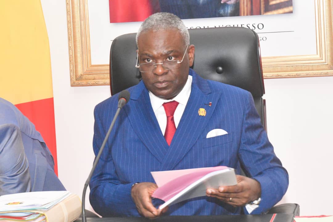 Ce Mercredi 18 Octobre 2023, le Premier Ministre, Chef du Gouvernement Anatole Collinet MAKOSSO a présidé la réunion du Conseil de Cabinet au Palais des Congrès.

