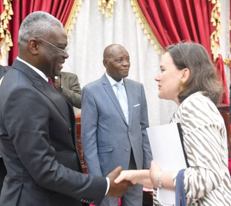 Le Premier Ministre, Chef du Gouvernement Anatole Collinet MAKOSSO s'est entretenu avec la Directrice Adjointe du bureau régional pour l’Afrique du Programme des Nations unies pour le développement ( Pnud)