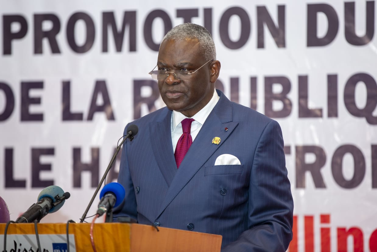 Le Premier Ministre, Chef du Gouvernement Anatole Collinet MAKOSSO a présidé la cérémonie de signature du Programme de Promotion du Travail Décent ( PPTD 2023-2026) en République du Congo.
