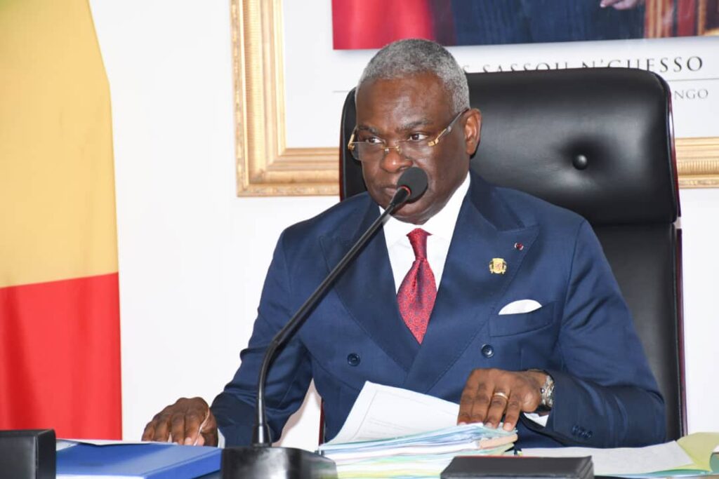 Anatole Collinet MAKOSSO a présidé la réunion du Conseil de Cabinet au Palais des Congrès.