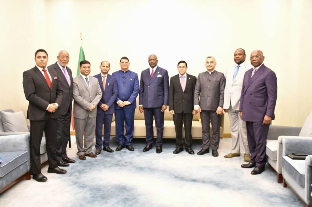 Une délégation conduite par S.E.M Madan-Lal Raigar, Ambassadeur de l'Inde en République du Congo a échangé avec le Premier Ministre, chef du Gouvernement,