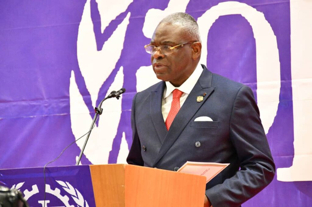 le Premier Ministre et Chef du gouvernement, Anatole Collinet Makosso, a inauguré les travaux visant à renforcer le fonctionnement et à améliorer les performances des bureaux de la région Afrique de l'OIT