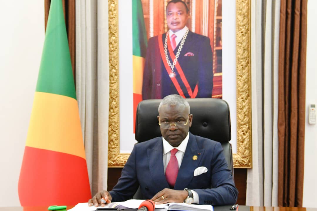 Le Premier ministre,Chef du Gouvernement Anatole Collinet Makosso a représenté le Président Denis Sassou Nguesso lors de la 16ème conférence des chefs d'État et de gouvernement de la CEMAC
