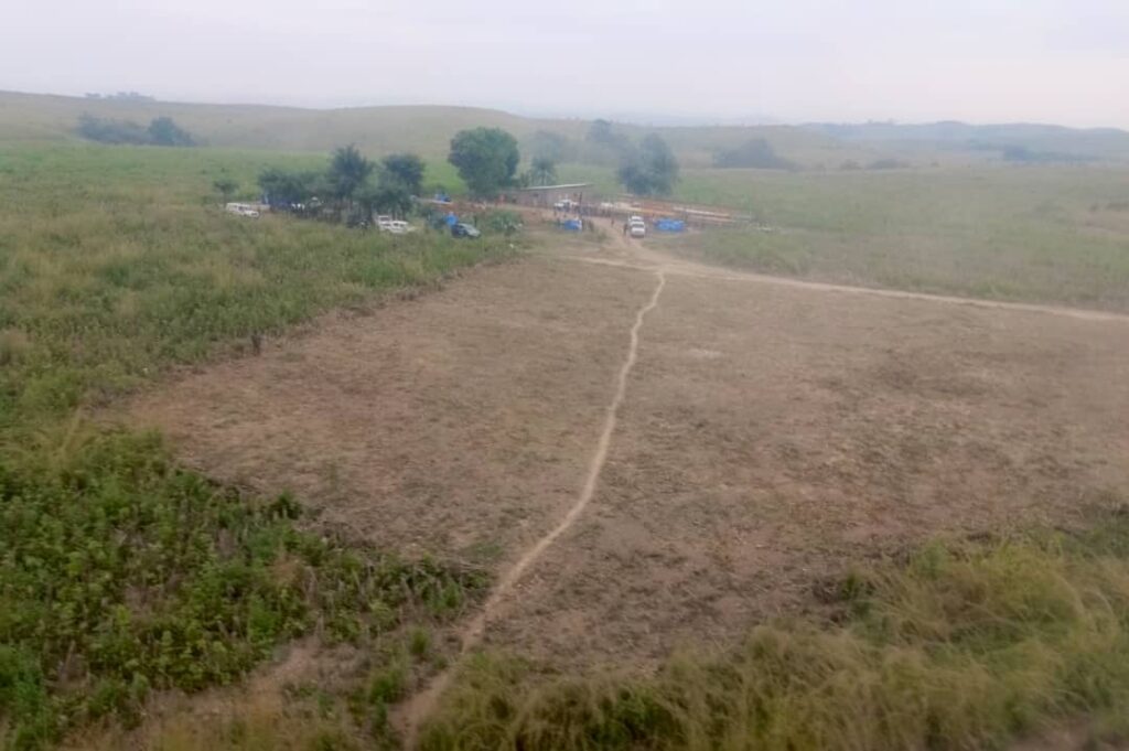 Les localités de Louila, Aubeville( village Mboma), Loudima( village Soulou) et Massangui( district de Yamba), dans les Départements du Pool, et de la Bouenza, visitées en un jour par le Premier Ministre, Chef du Gouvernement Anatole Collinet MAKOSSO. 