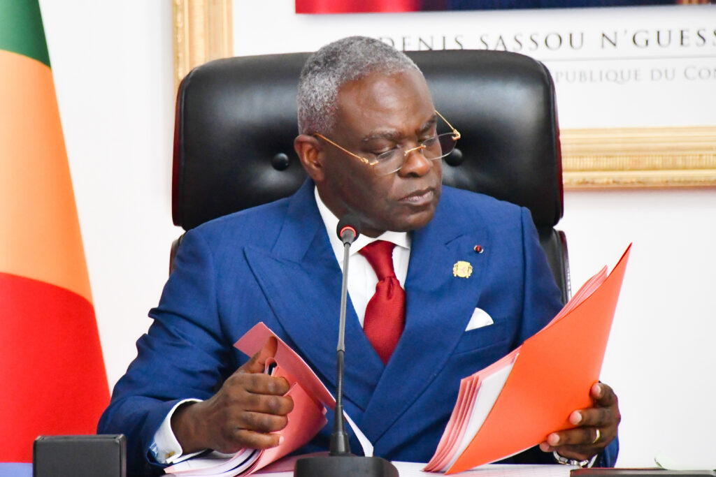 le Premier Ministre, Chef du Gouvernement Anatole Collinet MAKOSSO a présidé la réunion du Conseil de Cabinet au Palais des Congrès
