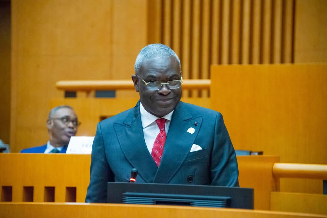 'hemicycle de l’Assemblée Nationale, le Premier Ministre Chef du Gouvernement