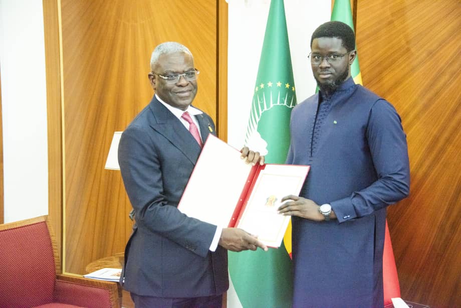 Anatole Collinet Makosso, a été reçu en audience par le président sénégalais, Bassirou Diomaye Faye