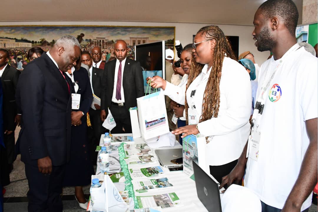 Le Premier Ministre Anatole Collinet Makosso lance les Assises sur l’Employabilité et l’Entrepreneuriat des Jeunes