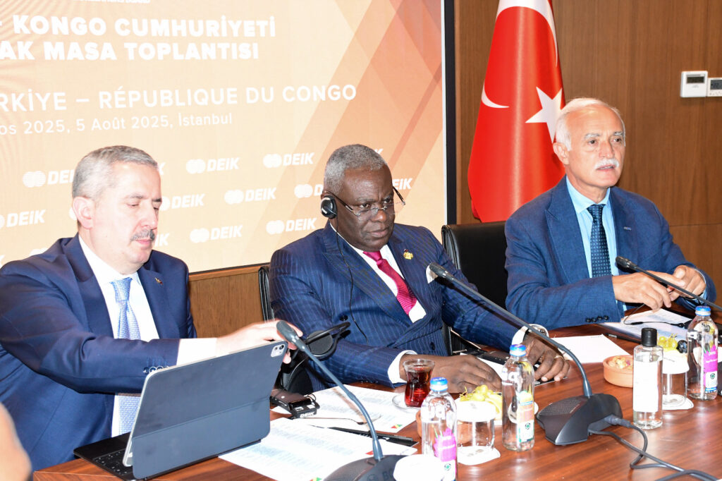 Commerce: Les hommes d'affaires turcs et congolais liés par un protocole d'accord de bonne volonté