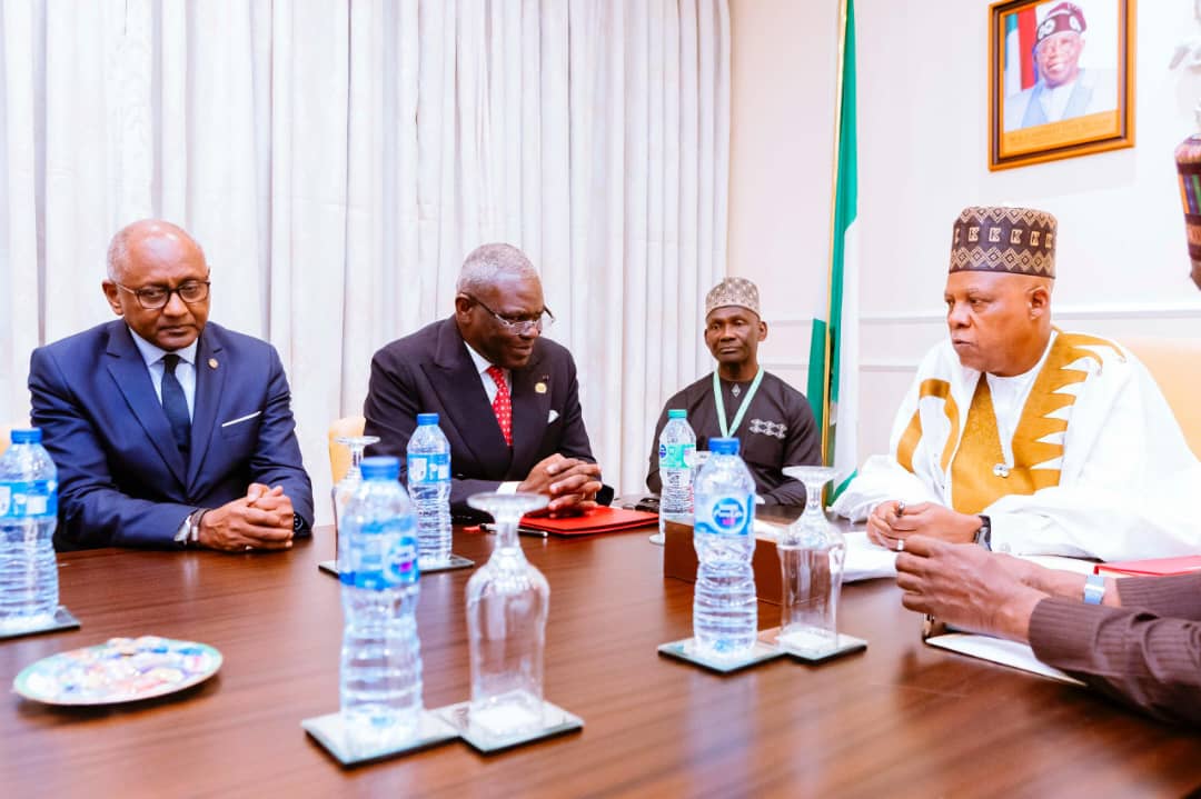 Le Premier Ministre, Chef du Gouvernement, est arrivé en fin de journée du 01 er août à Abuja, la capitale nigériane,